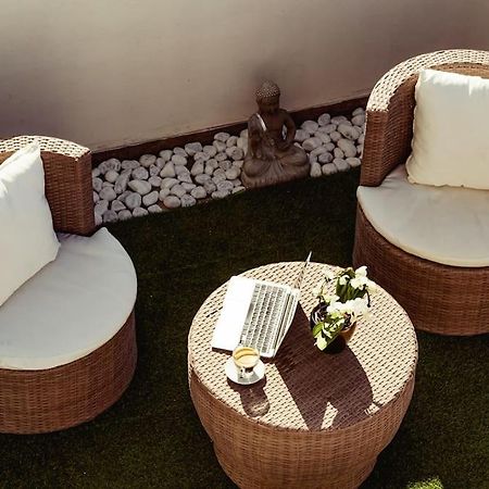Appartement Luxury Designer Penthouse With Private Jacuzzi à Sliema Extérieur photo