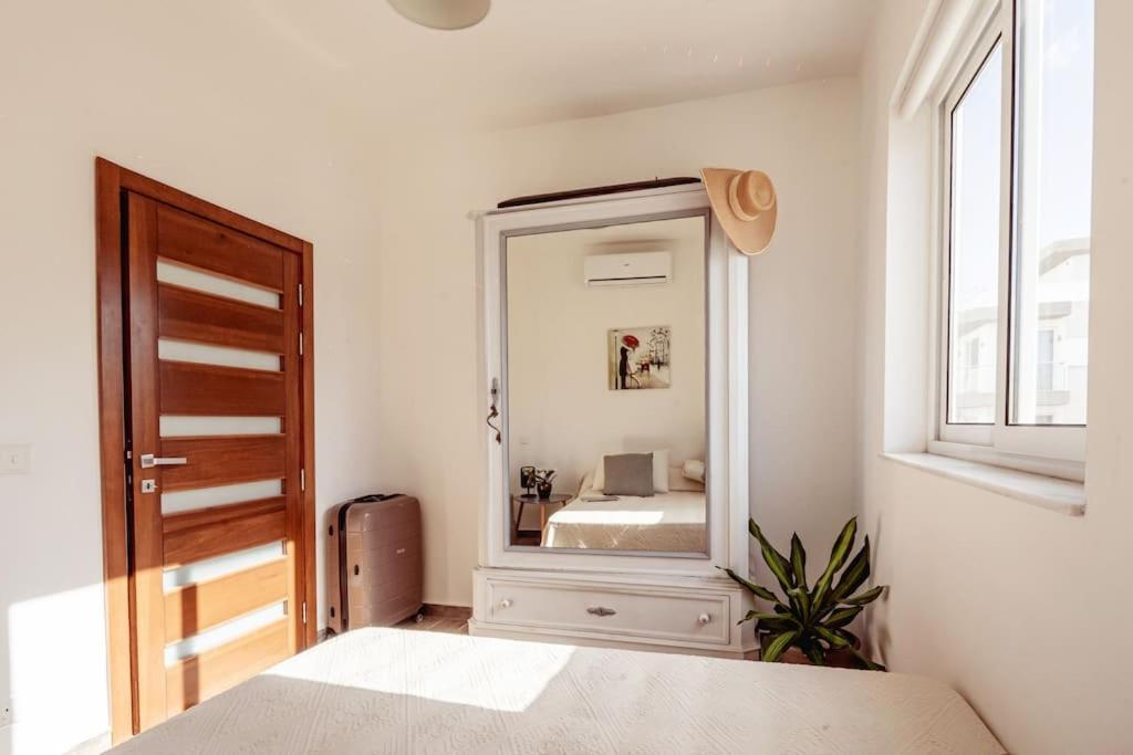 Appartement Luxury Designer Penthouse With Private Jacuzzi à Sliema Extérieur photo